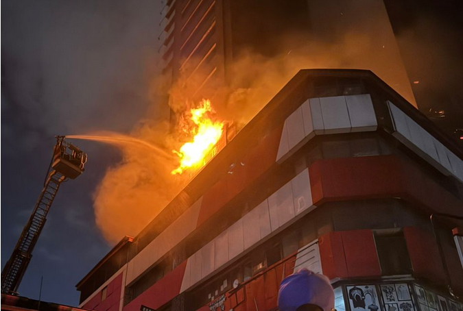 Fresh Fire Guts Igbo-Dominated Business Complex on Lagos Island, Raises Alarms Over Repeated Targeting Fresh Fire Guts Igbo-Dominated Business Complex on Lagos Island, Raises Alarms Over Repeated Targeting
